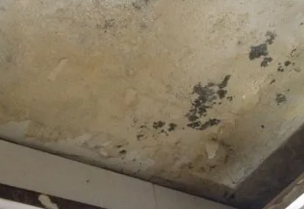 广河阳台漏水维修公司分享下广河卫生间渗水维修需要注意哪些问题。